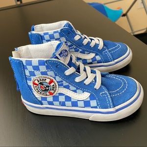Vans shark sneakers